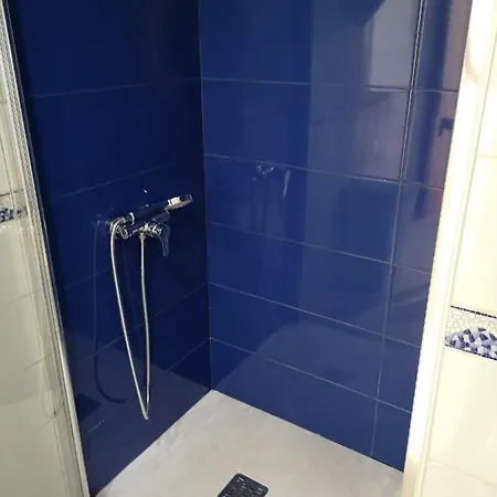 Ground Floor Beach Avenue * Tias
