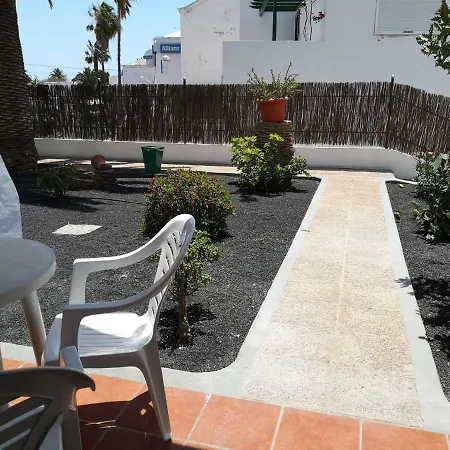Ground Floor Beach Avenue 티아즈